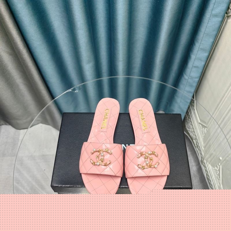 Ch*el slippers